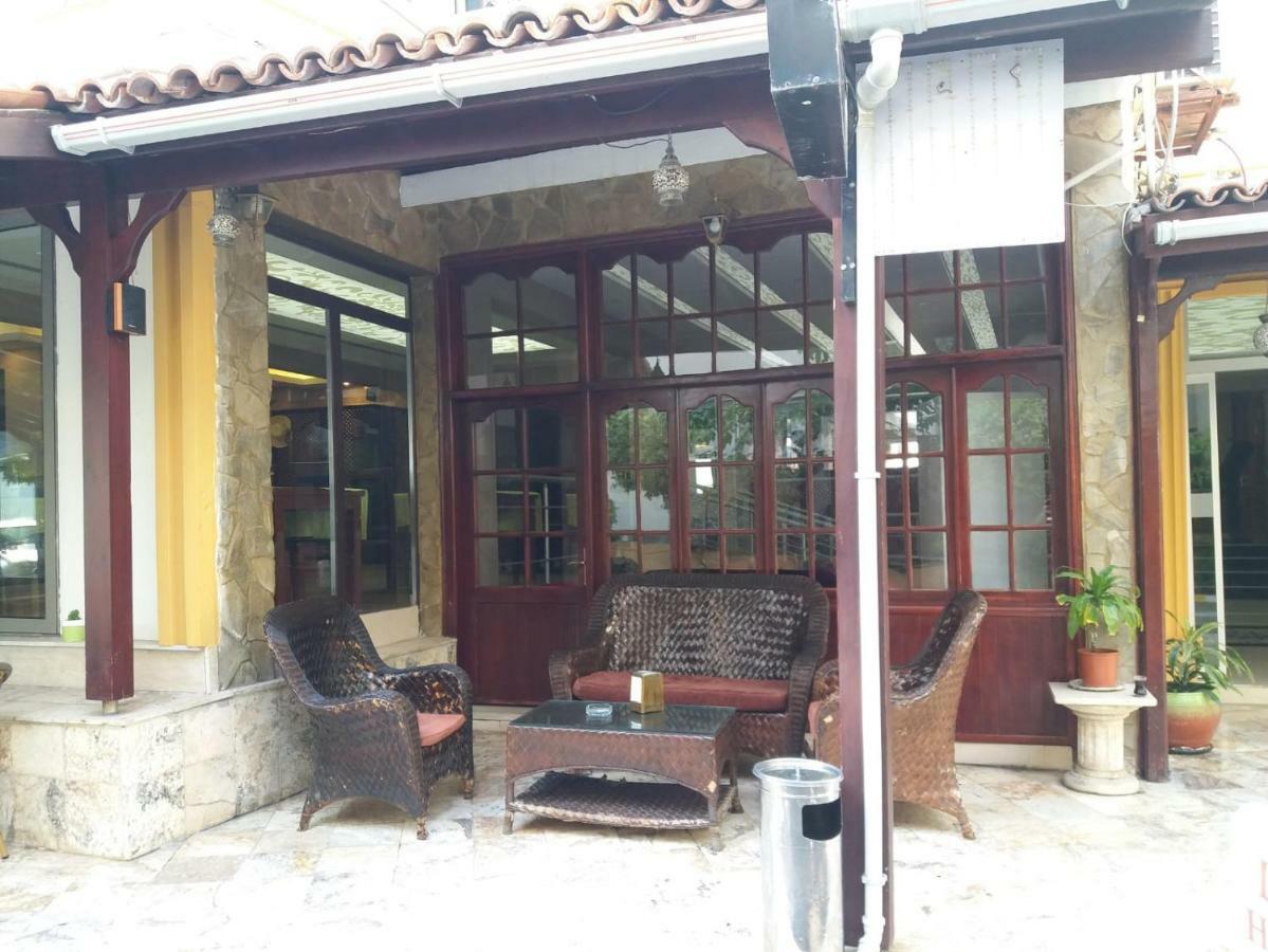 Life Hotel Kyrenia  Bagian luar foto
